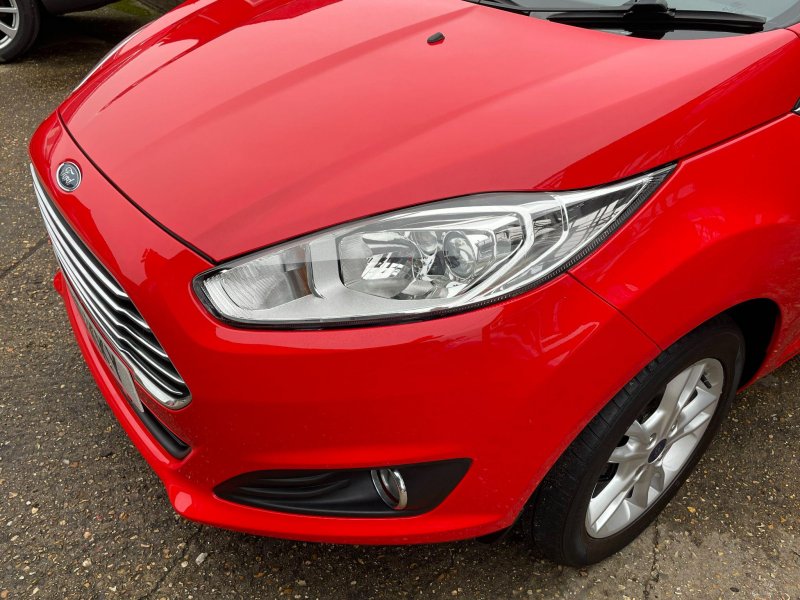 FORD FIESTA
