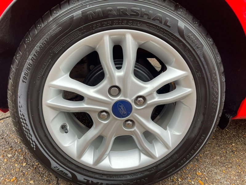 FORD FIESTA