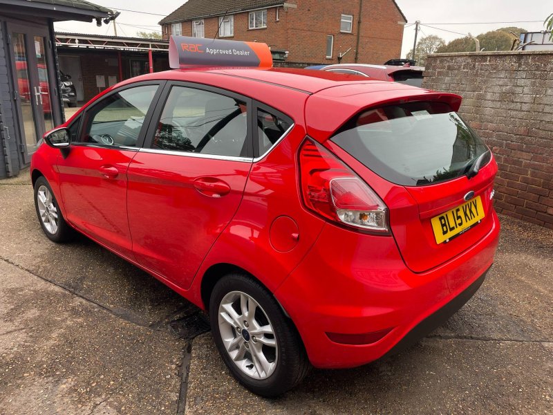 FORD FIESTA