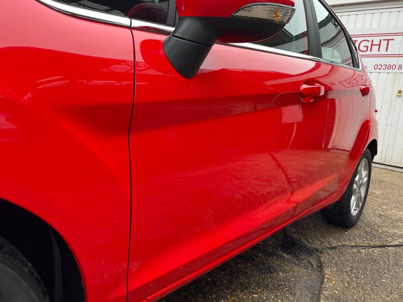 FORD FIESTA