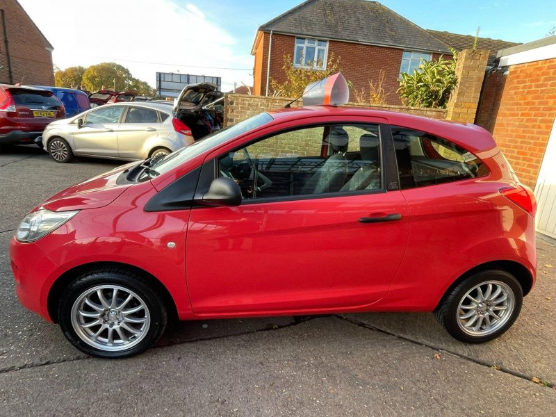FORD KA