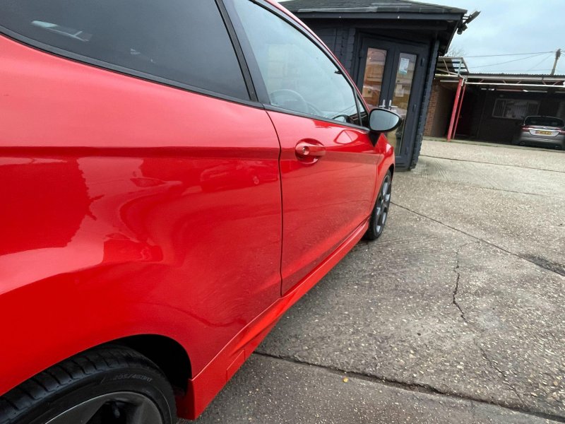 FORD FIESTA