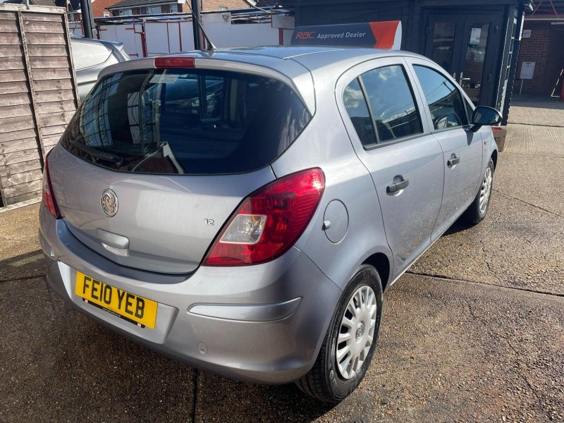 VAUXHALL CORSA