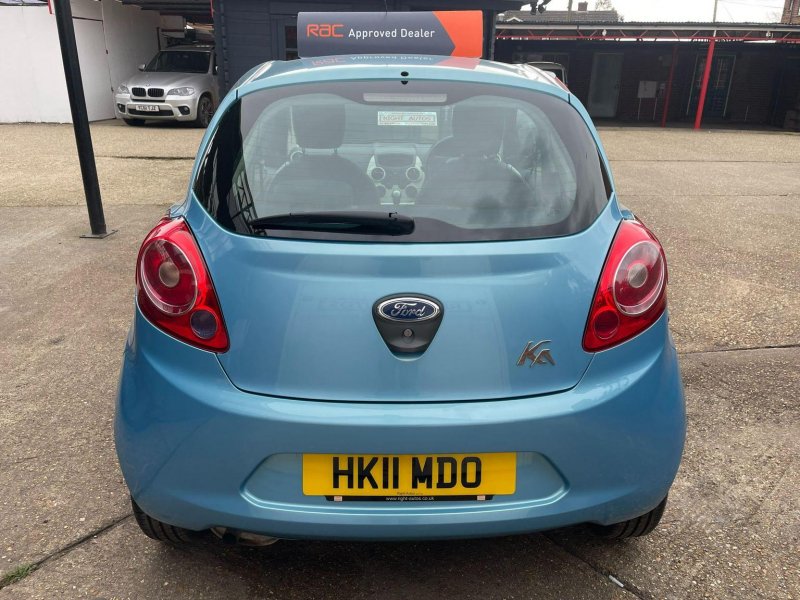 FORD KA