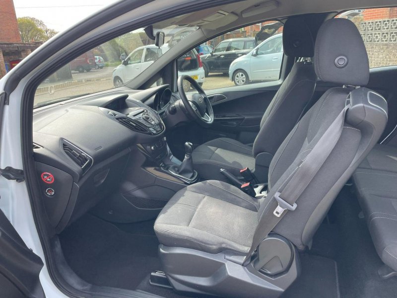 FORD B-MAX