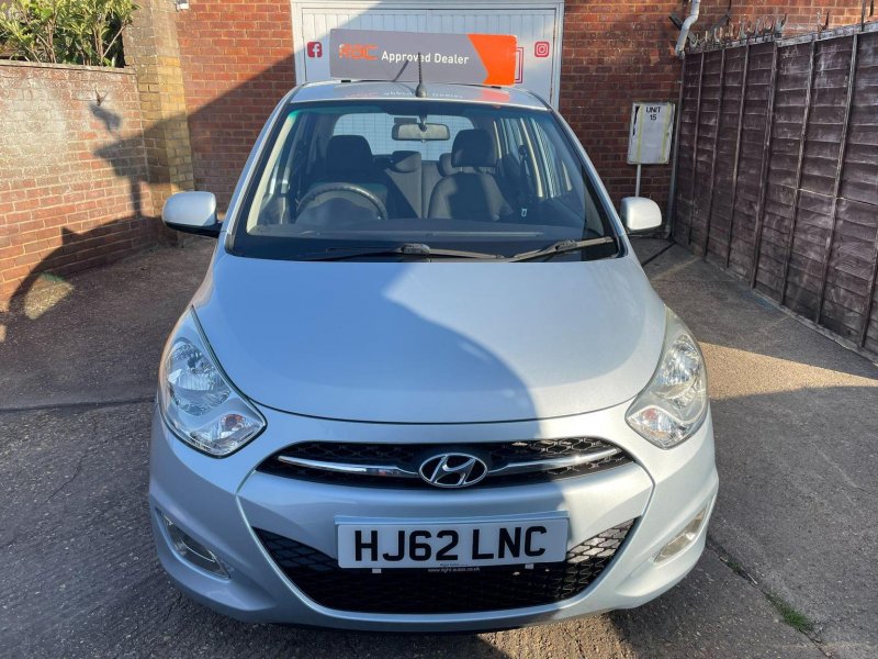 HYUNDAI I10