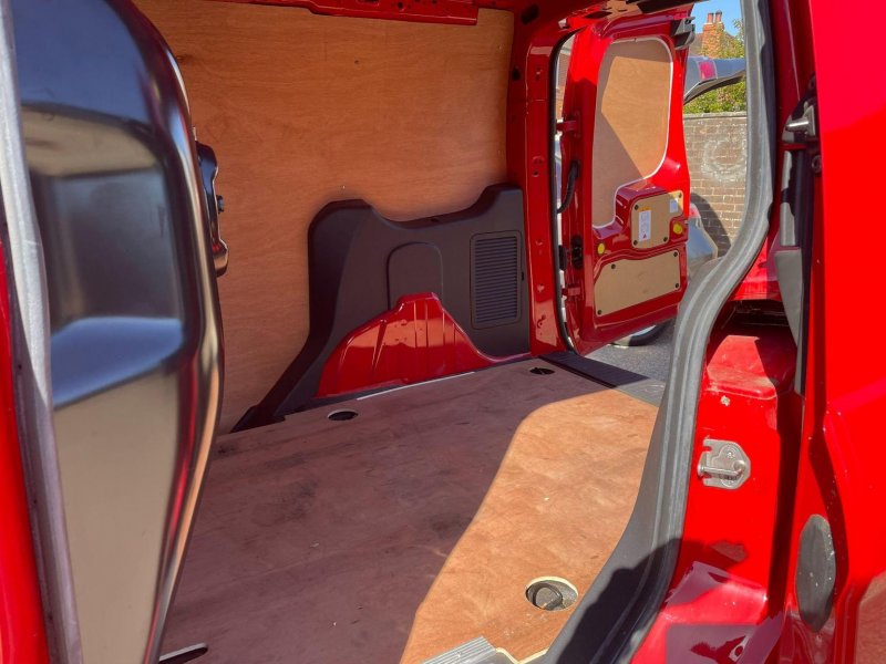 FORD TRANSIT CONNECT