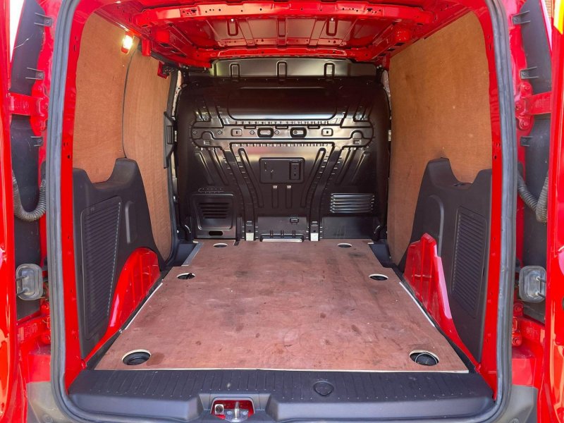FORD TRANSIT CONNECT