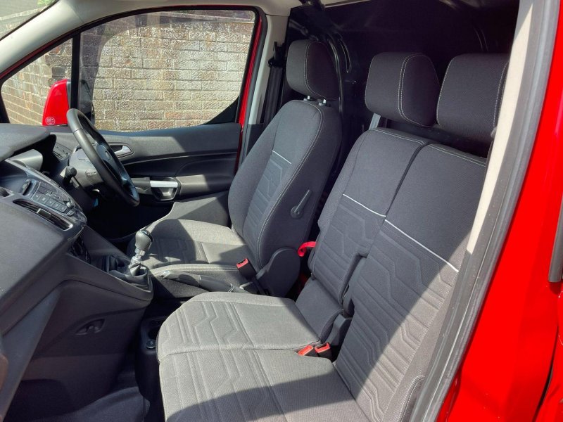FORD TRANSIT CONNECT