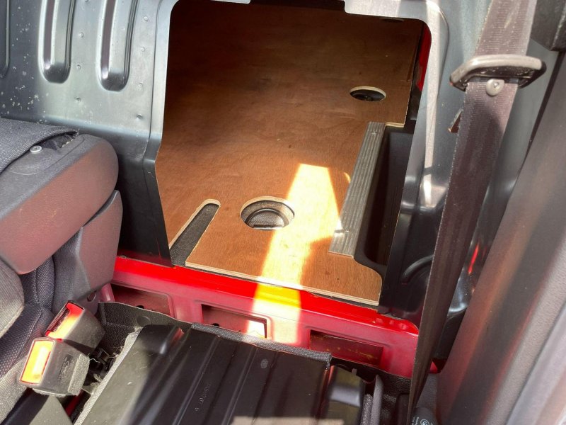 FORD TRANSIT CONNECT