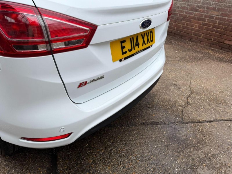 FORD B-MAX