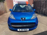 PEUGEOT 107
