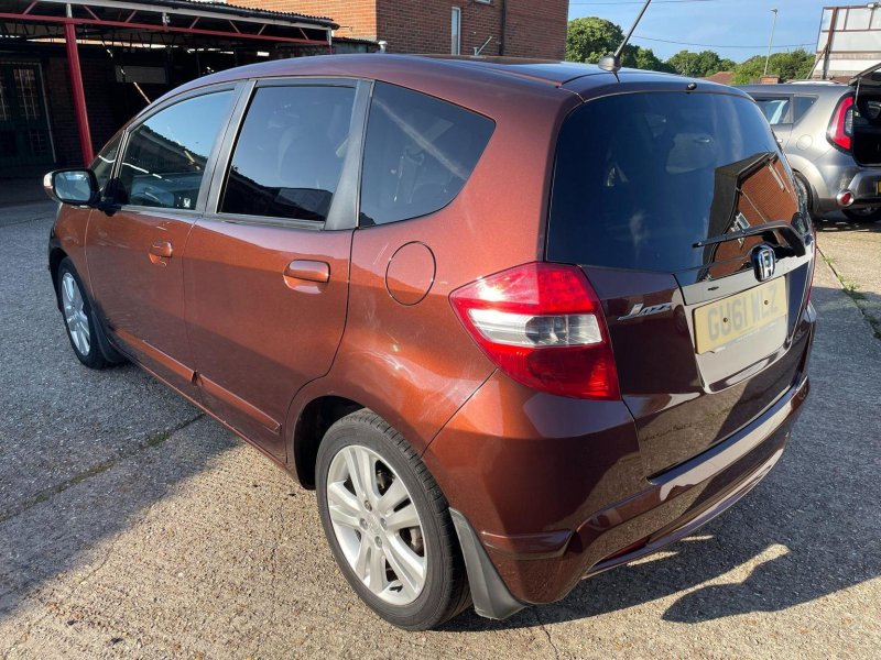 HONDA JAZZ