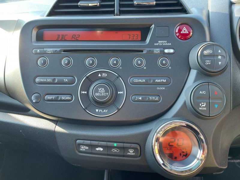 HONDA JAZZ