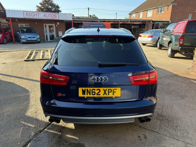 AUDI S6