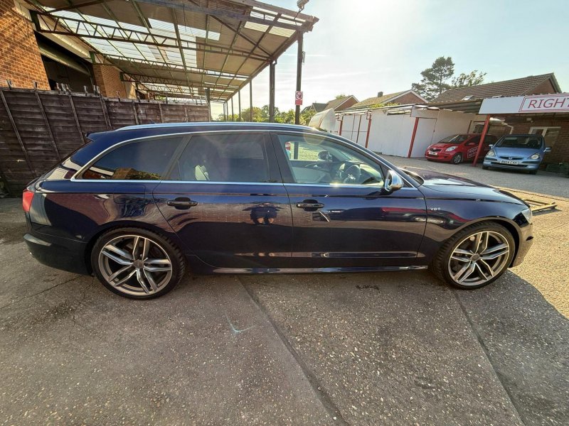 AUDI S6