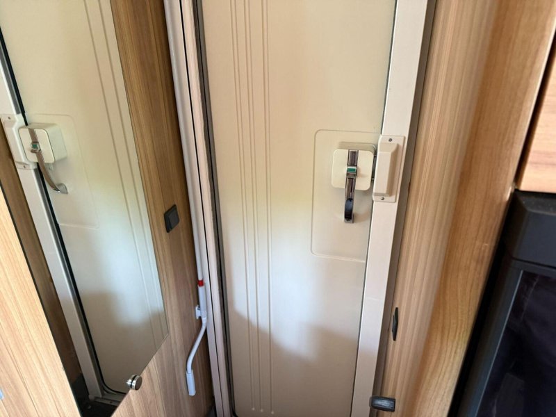ELDDIS MAJESTIC 175